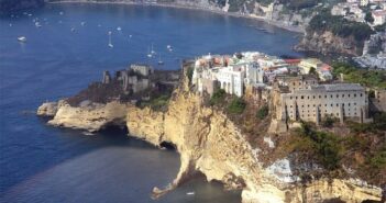 terra murata procida cosa fare andare a procida